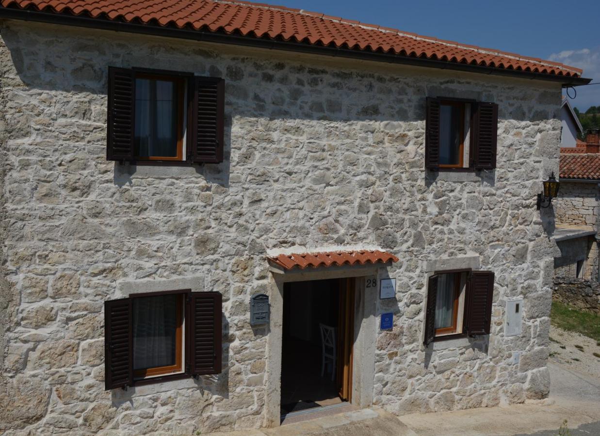 Casa Ferata - Holiday Home Vižinada Exteriör bild
