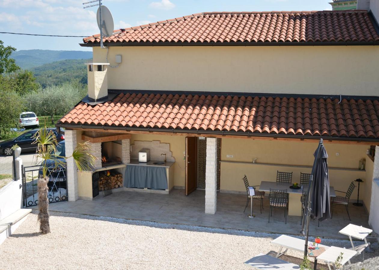 Casa Ferata - Holiday Home Vižinada Exteriör bild